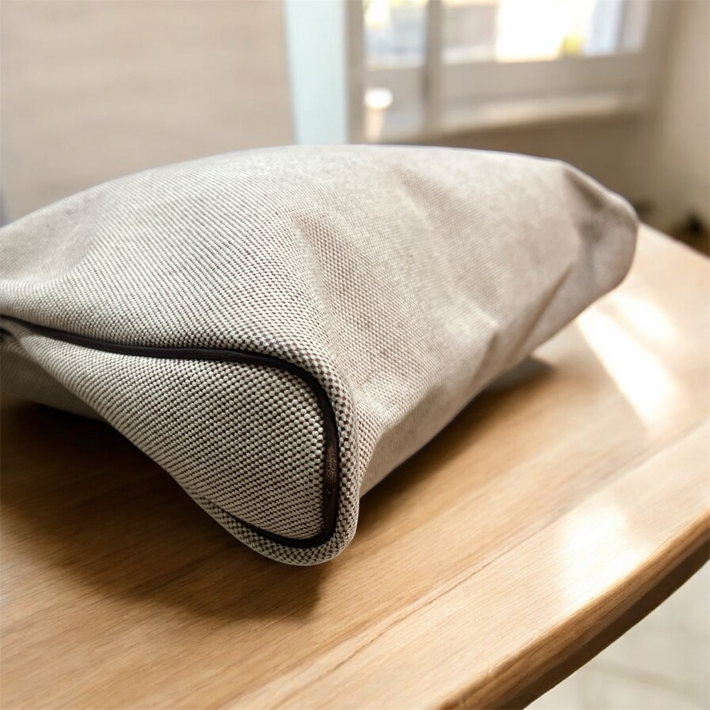 Authentic Hermes HeeBoo Bag - Picture 6 of 10